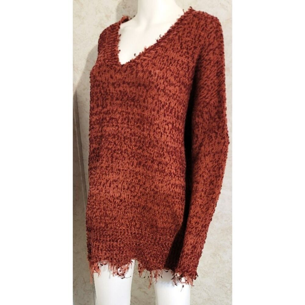 Umgee Frayed Vee Neck Oversized Knit Sweater - Size M - Picture 5 of 12